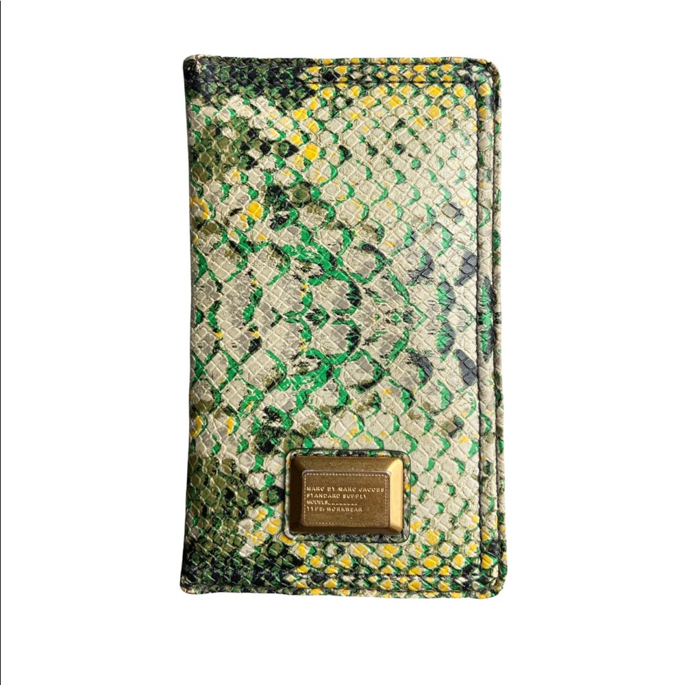 Marc Jacobs Bi Fold Wallet Leather